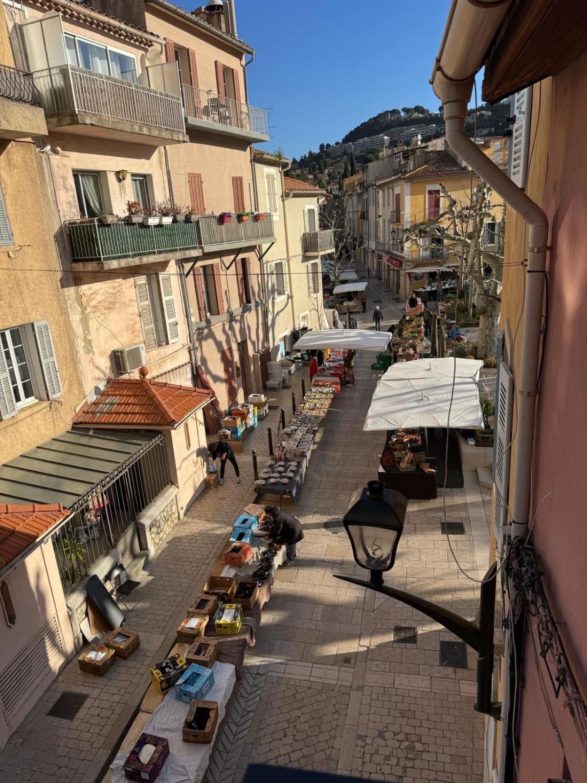 Un Balcon, Au Coeur Du Village カシ エクステリア 写真